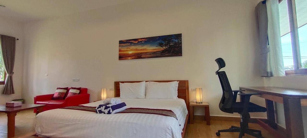 Le Grand Bleu Hotel Wok Tum Екстер'єр фото